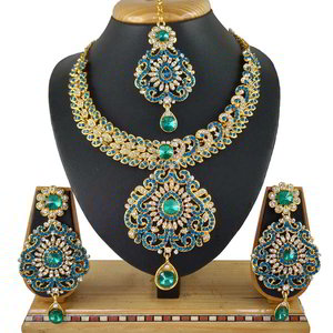 Золотое и синее медное индийское украшение на шею со стразами