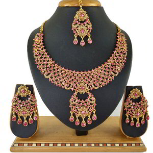 Золотое и розовое индийское украшение на шею из меди со стразами