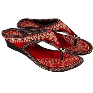 Бордовая и красная бархатная индийская женская обувь