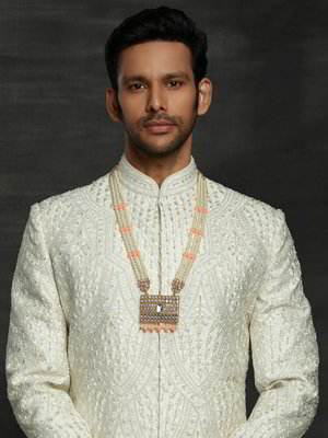 Молочный хлопковый и шёлковый индийский свадебный мужской костюм