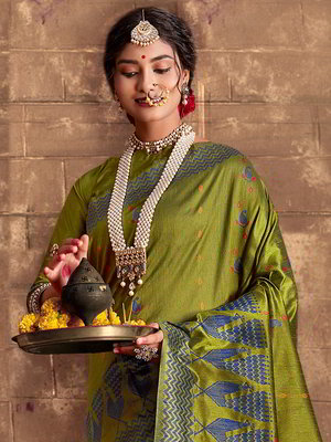 Зелёное индийское сари из хлопка с шёлком