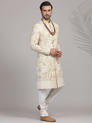 Кремовый индийский свадебный мужской костюм из шёлка