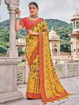 Жёлтое нарядное индийское сари из шёлка, украшенное вышивкой с люрексом