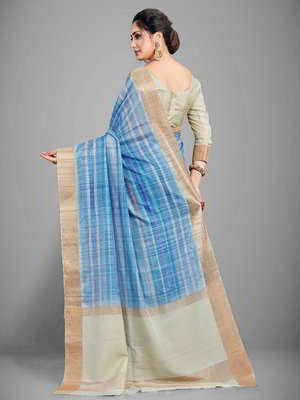 Голубое хлопковое индийское сари, украшенное печатным рисунком