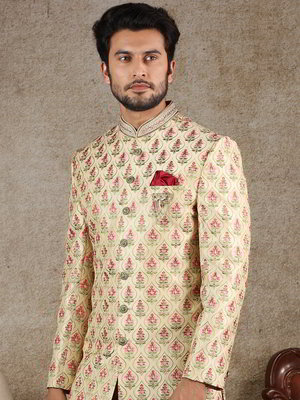 Золотой шёлковый индийский свадебный мужской костюм