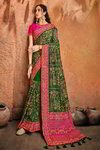 *Зелёное шёлковое вечернее нарядное индийское сари, украшенное вышивкой