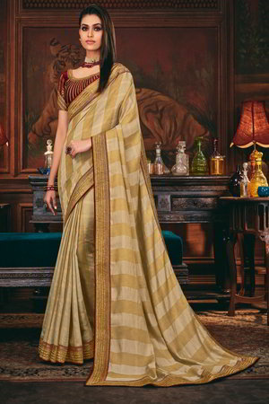 Золотистое индийское сари из креп-жоржета и атласа, украшенное вышивкой