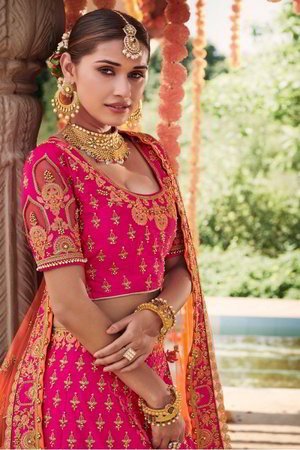 Розовый и цвета фуксии шёлковый индийский женский свадебный костюм лехенга (ленга) чоли, украшенный вышивкой