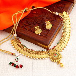 Позолоченное индийское украшение на шею (набор)