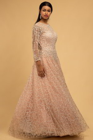 Персиковое роскошное длинное платье в пол