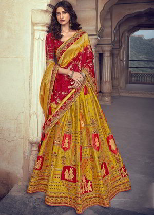Жёлтый и красный жаккардовый и шёлковый индийский женский свадебный костюм лехенга (ленга) чоли, украшенный вышивкой шёлковыми нитями, вышивкой люрексом с пайетками, кружевами