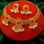 *Разноцветное и золотое индийское украшение на шею со стразами