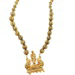 *Золотой индийский кулон на шею с бисером