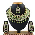 *Зелёное и золотое индийское украшение на шею со стразами