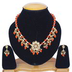 *Оранжевое и золотое индийское украшение на шею с искусственными камнями