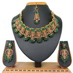 *Зелёное и золотое индийское украшение на шею со стразами