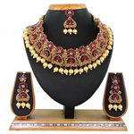 *Золотое и розовое индийское украшение на шею со стразами