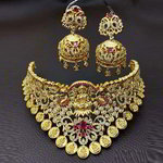 *Золотое и розовое индийское украшение на шею со стразами