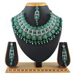 *Зелёное и золотое индийское украшение на шею со стразами