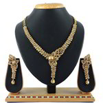 *Золотое индийское украшение на шею со стразами