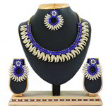 *Золотое и синее индийское украшение на шею со стразами