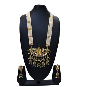 Молочный и золотой индийский кулон на шею со стразами, искусственными камнями, бисером, перламутровыми бусинками