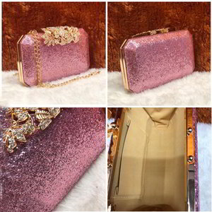Розовая женская сумочка-клатч с пайетками