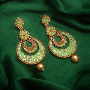 Зелёные и золотые индийские серьги со стразами