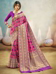 *Пурпурное шёлковое вечернее индийское сари, украшенное вышивкой люрексом