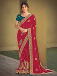*Красное вечернее индийское сари из шёлка, украшенное вышивкой люрексом со стразами, бисером