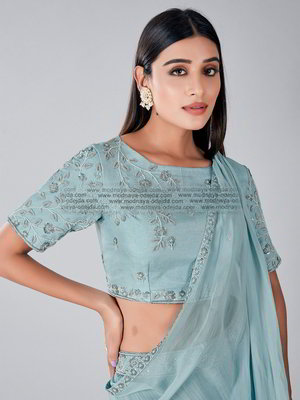 Синее индийское сари из креп-жоржета с бисером