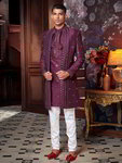 *Фиолетовый шёлковый индийский мужской костюм с кусочками зеркалец