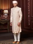 *Бежевый шёлковый индийский свадебный мужской костюм с бисером