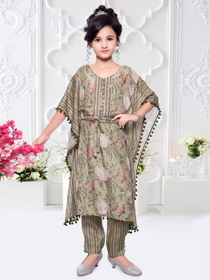 Фисташковый шёлковый индийское национальное платье / костюм для девочки с рукавами три-четверти, украшенный печатным рисунком с кусочками зеркалец