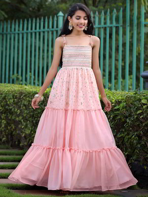 Розовый индийское платье «в пол» / костюм для девочки из креп-жоржета без рукавов с кусочками зеркалец