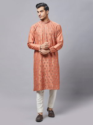 Цвета меди и коричневый индийский национальный мужской костюм из шёлка с кусочками зеркалец