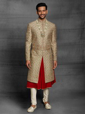 Золотистый и золотой шёлковый индийский свадебный мужской костюм с бисером, пайетками