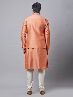 Персиковый шёлковый национальный мужской костюм с жилетом с кусочками зеркалец