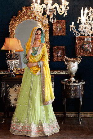 Индийский женский свадебный костюм лехенга (ленга) чоли
