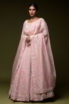 *Розовый индийский женский свадебный костюм лехенга (ленга) чоли из органзы и шёлка, украшенный вышивкой
