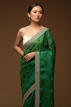 Зелёное и золотое индийское сари из органзы и шёлка, украшенное вышивкой