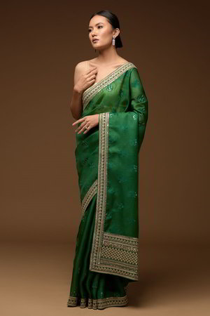Зелёное и золотое индийское сари из органзы и шёлка, украшенное вышивкой