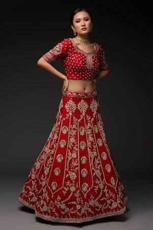 Красный индийский женский свадебный костюм лехенга (ленга) чоли из натурального шёлка-сырца и шёлка, украшенный вышивкой