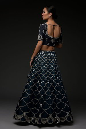 Синий индийский женский свадебный костюм лехенга (ленга) чоли из натурального органзы и шёлка, украшенный вышивкой