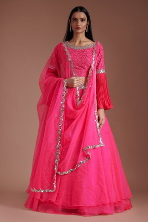 Розовый индийский женский свадебный костюм лехенга (ленга) чоли из органзы с рукавами-клёш, украшенный вышивкой с пайетками