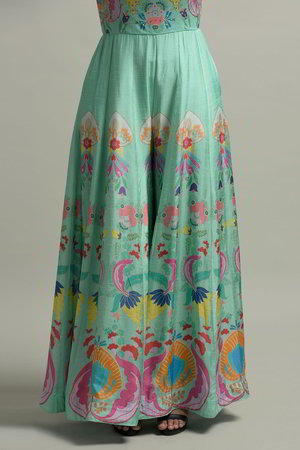 Зелёное платье / костюм из натурального шёлка без рукавов