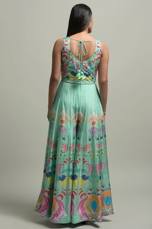 Зелёное платье / костюм из натурального шёлка без рукавов