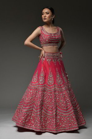 Розовый индийский женский свадебный костюм лехенга (ленга) чоли из натурального шёлка-сырца и шёлка без рукавов, украшенный вышивкой